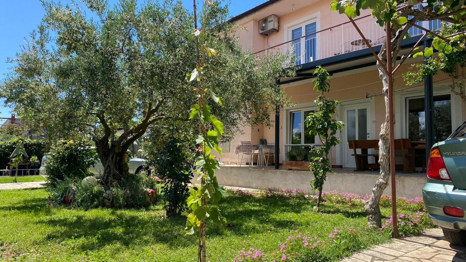 Apartment Gracijana Пореч Экстерьер фото
