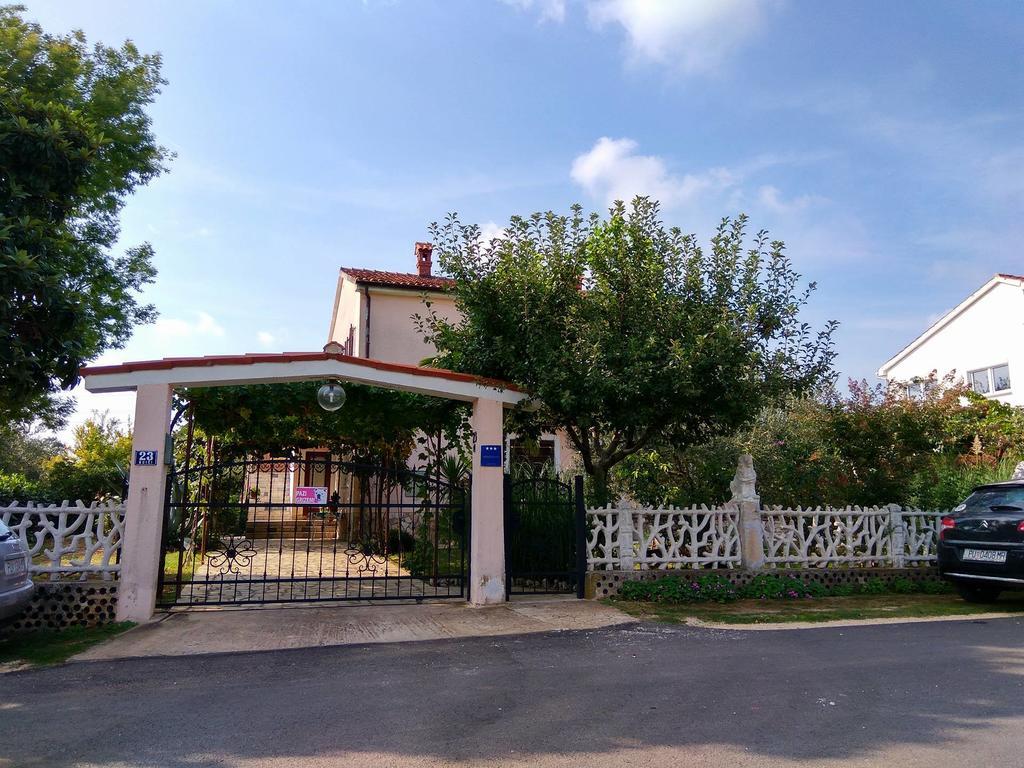 Apartment Gracijana Пореч Экстерьер фото